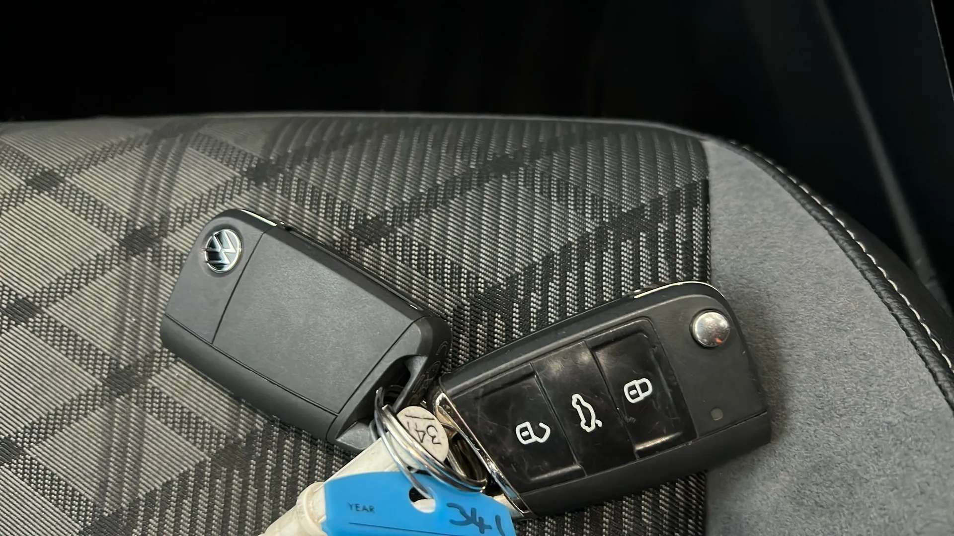 2022 VOLKSWAGEN T-ROC 2022 VOLKSWAGEN T-ROC