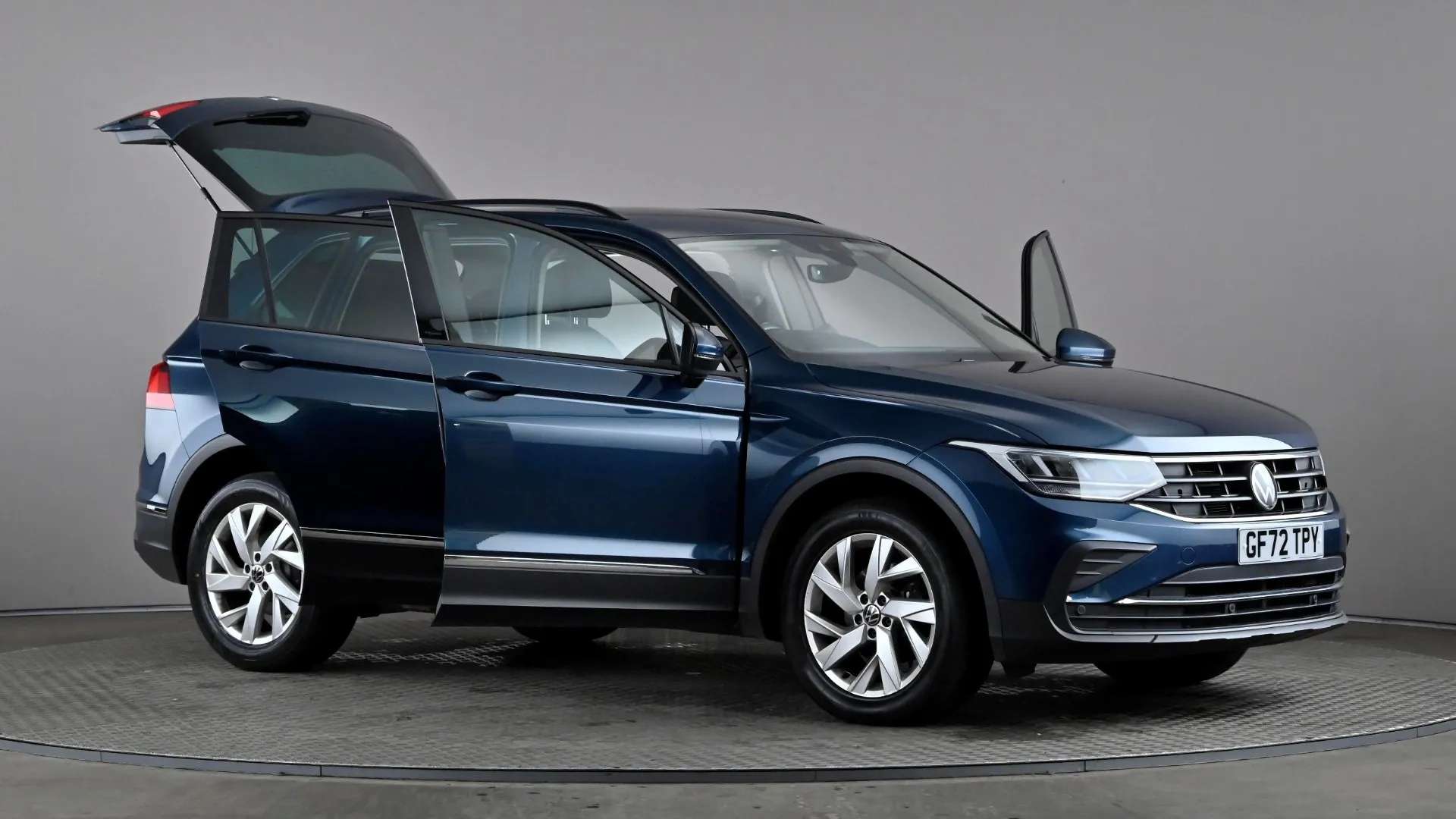 2022 VOLKSWAGEN TIGUAN 2022 VOLKSWAGEN TIGUAN