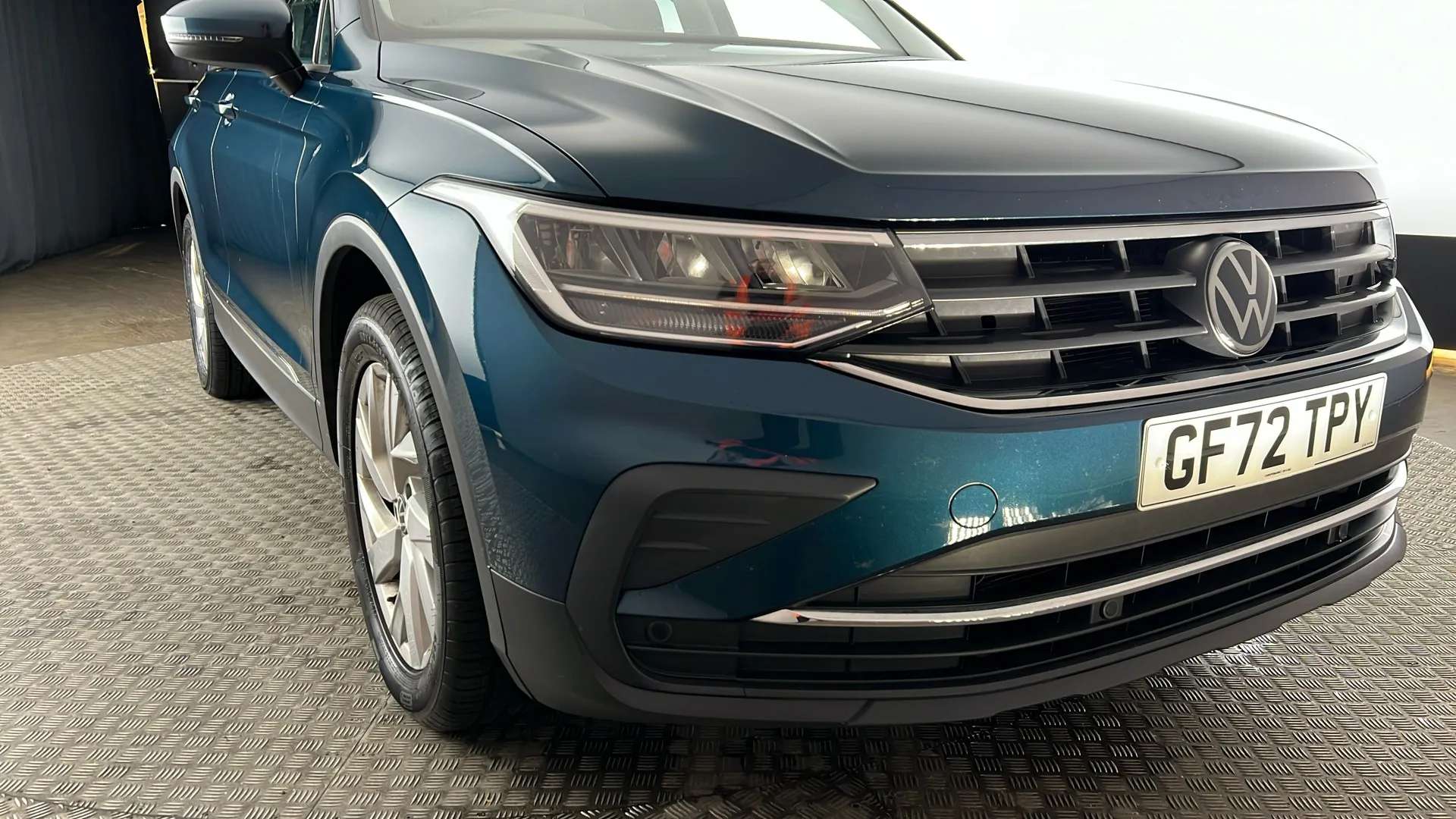 2022 VOLKSWAGEN TIGUAN 2022 VOLKSWAGEN TIGUAN