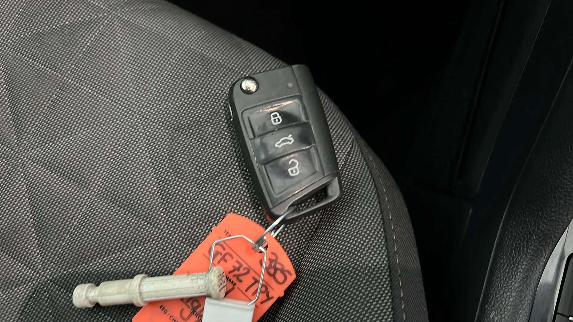 2022 VOLKSWAGEN TIGUAN 2022 VOLKSWAGEN TIGUAN