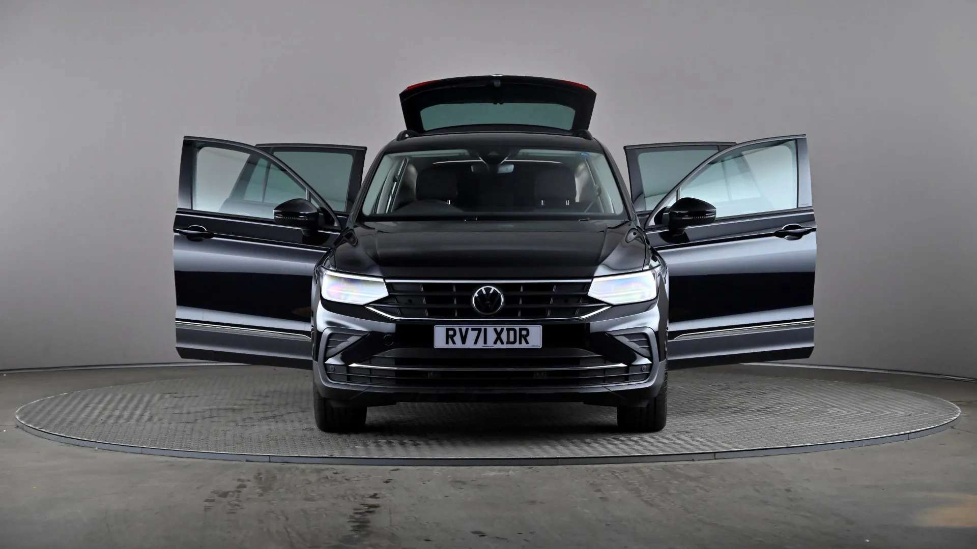 2021 VOLKSWAGEN TIGUAN 2021 VOLKSWAGEN TIGUAN