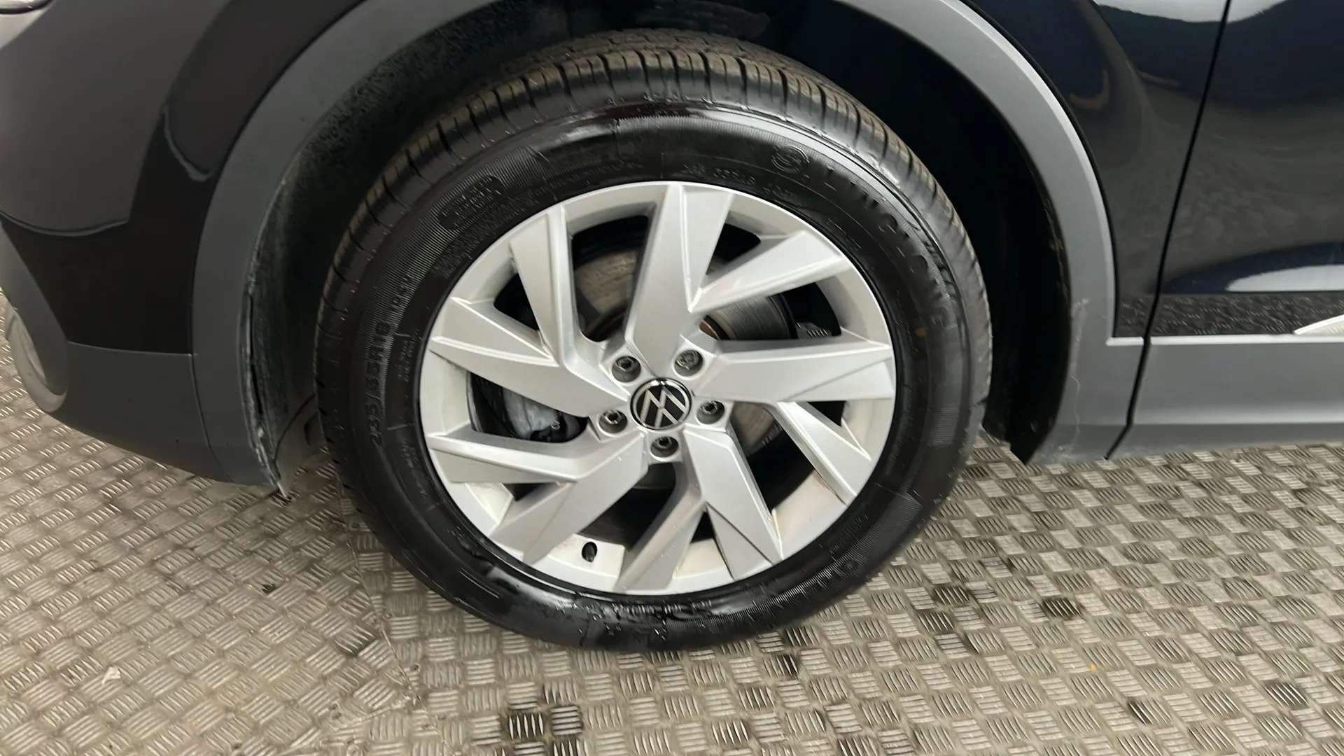 2021 VOLKSWAGEN TIGUAN 2021 VOLKSWAGEN TIGUAN