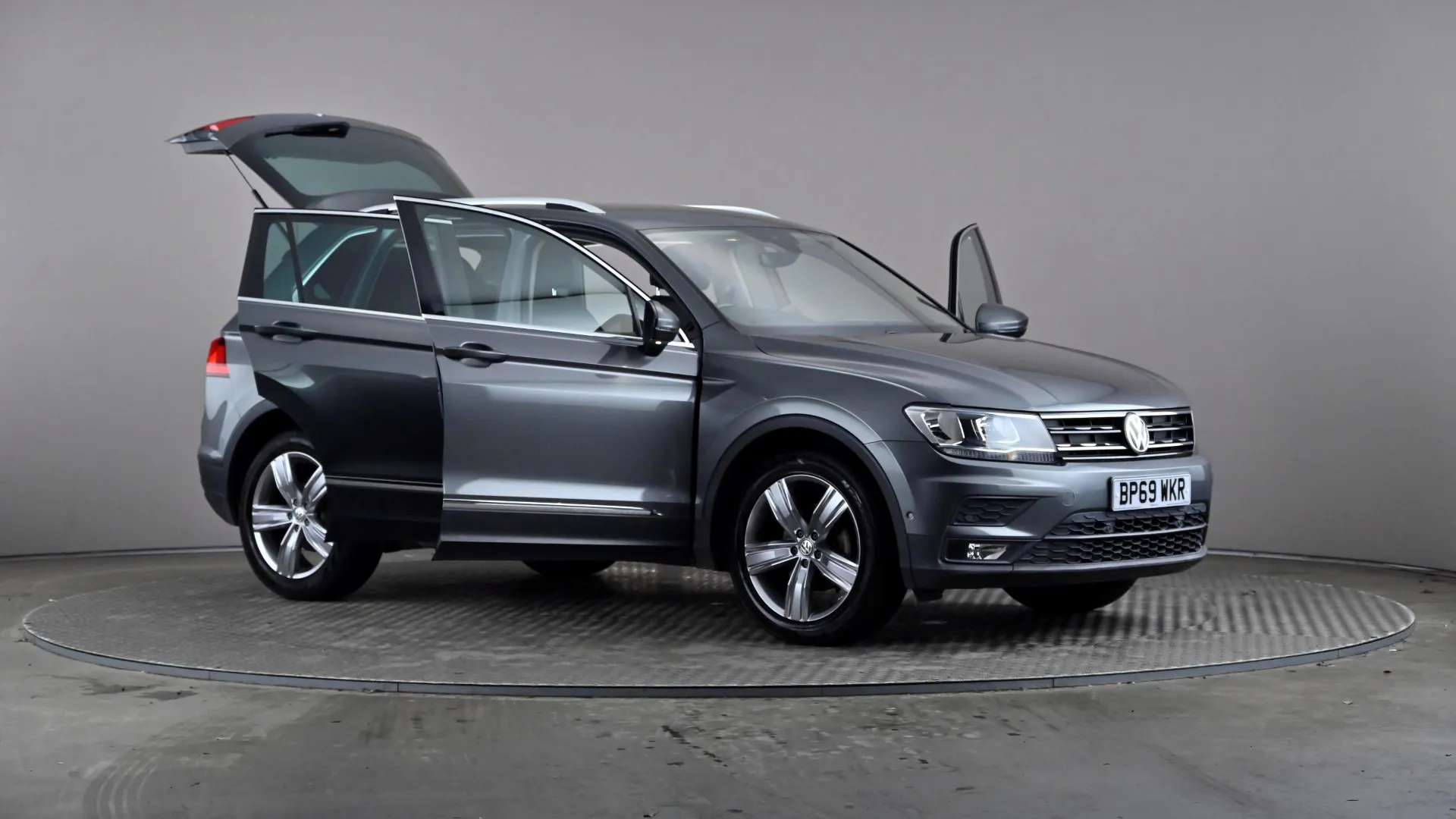 2020 VOLKSWAGEN TIGUAN 2020 VOLKSWAGEN TIGUAN
