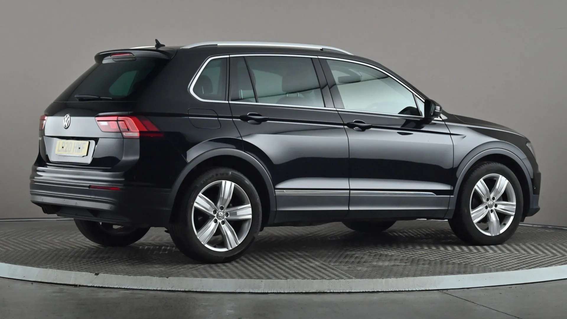 2020 VOLKSWAGEN TIGUAN 2020 VOLKSWAGEN TIGUAN