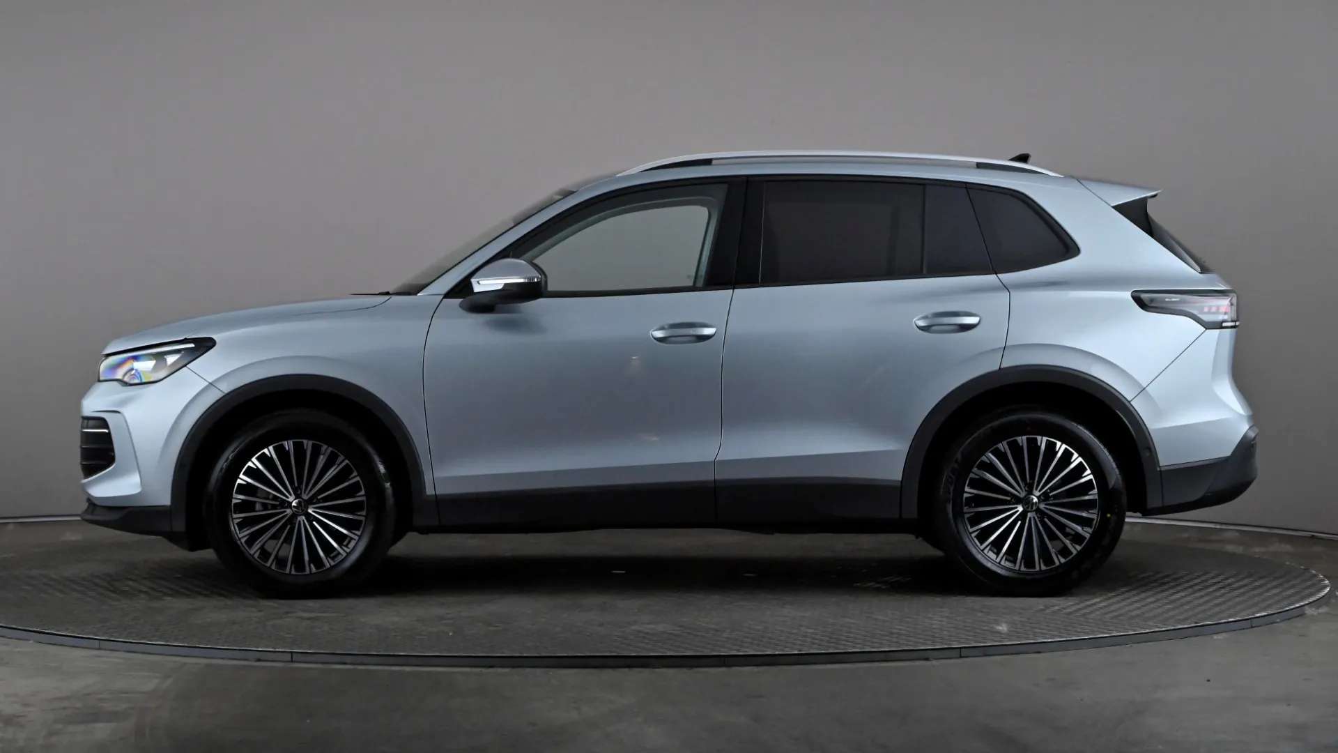 A 2025 VOLKSWAGEN TIGUAN 1.5 eTSI 150 Match DSG A 2025 VOLKSWAGEN TIGUAN 1.5 eTSI 150 Match DSG