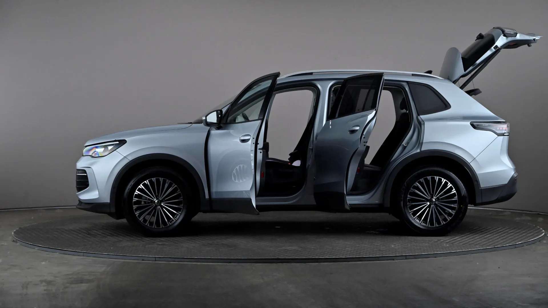 2025 VOLKSWAGEN TIGUAN 2025 VOLKSWAGEN TIGUAN