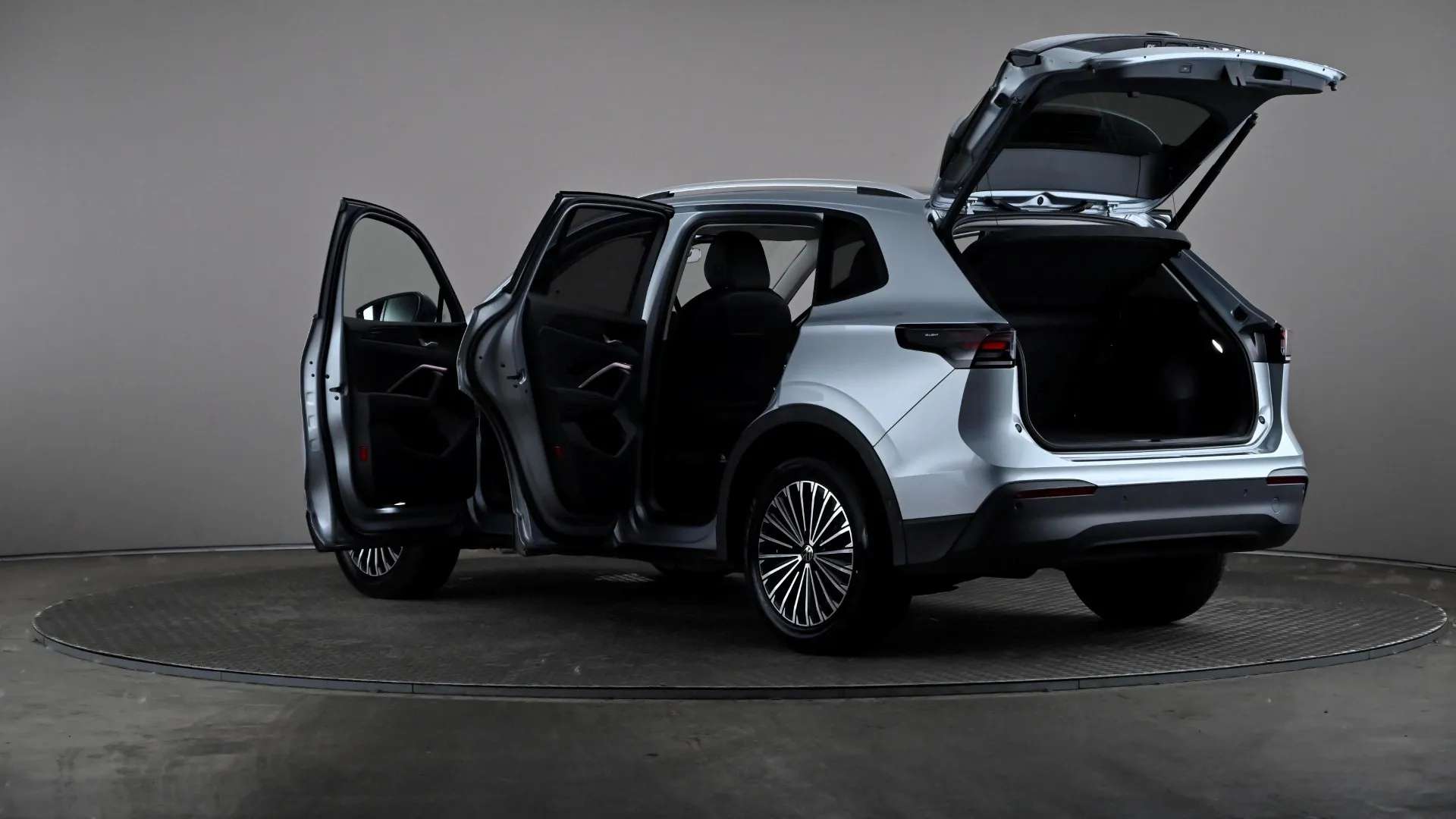 2025 VOLKSWAGEN TIGUAN 2025 VOLKSWAGEN TIGUAN