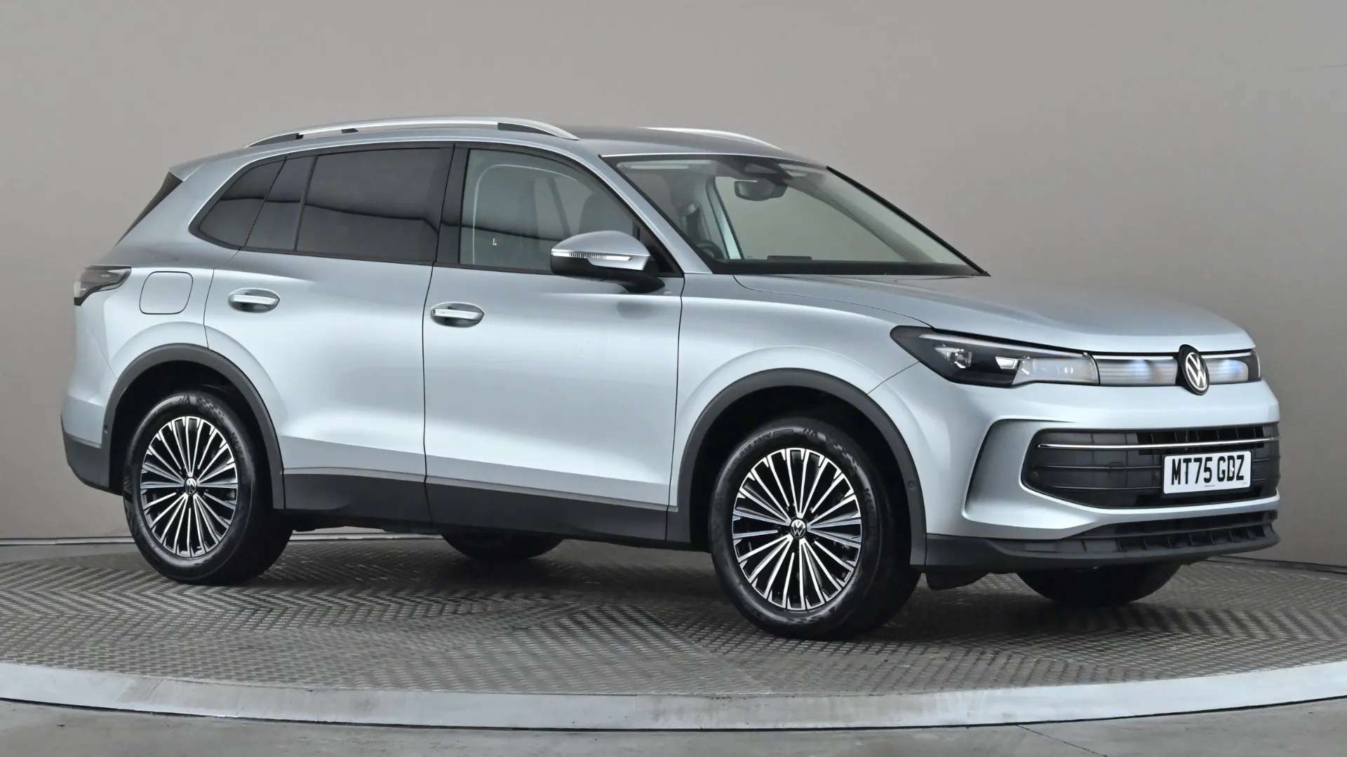 A 2025 VOLKSWAGEN TIGUAN 1.5 eTSI 150 Match DSG A 2025 VOLKSWAGEN TIGUAN 1.5 eTSI 150 Match DSG