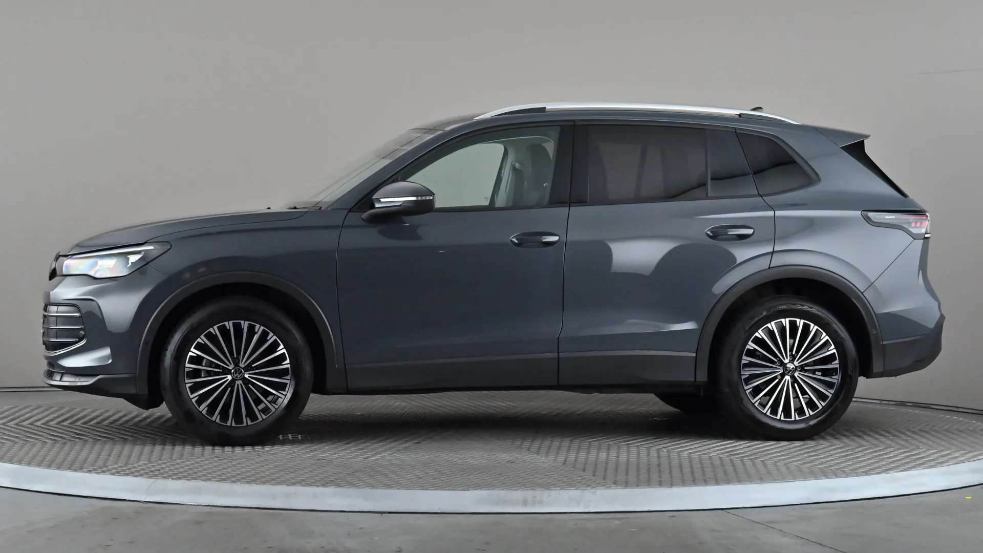 A 2025 VOLKSWAGEN TIGUAN 1.5 eTSI 150 Match DSG A 2025 VOLKSWAGEN TIGUAN 1.5 eTSI 150 Match DSG
