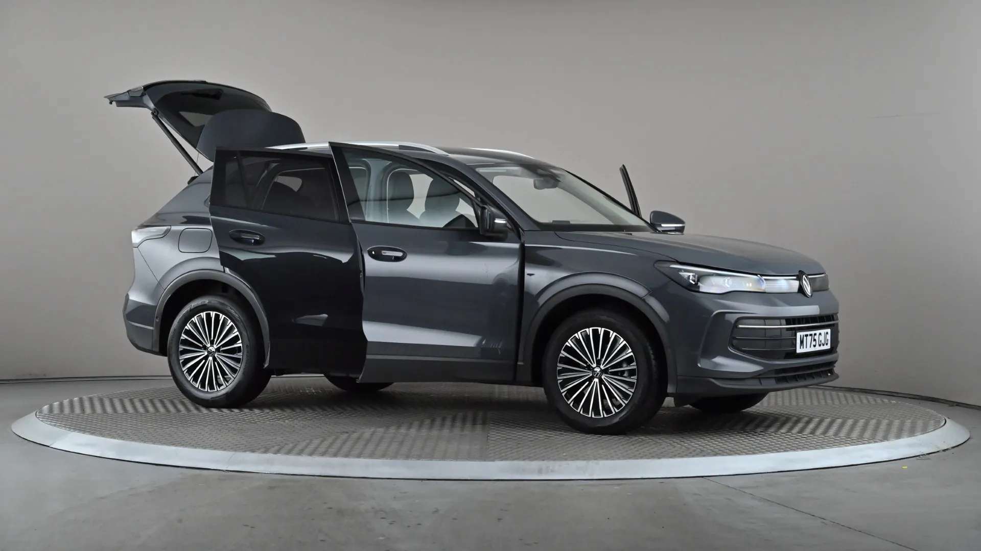 2025 VOLKSWAGEN TIGUAN 2025 VOLKSWAGEN TIGUAN
