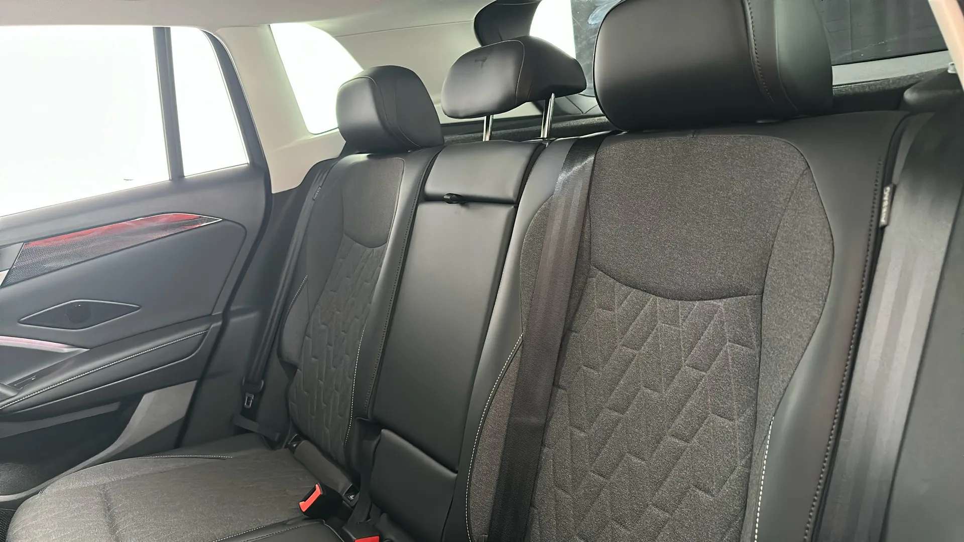 2025 VOLKSWAGEN TIGUAN 2025 VOLKSWAGEN TIGUAN