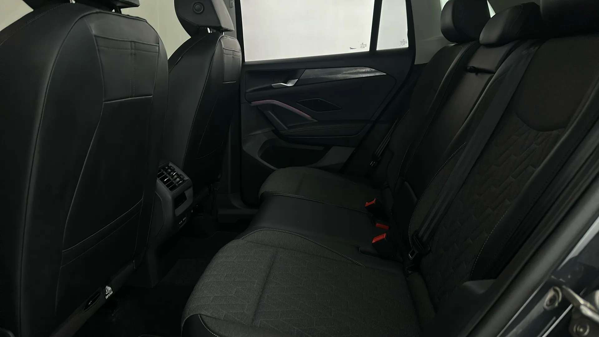 2025 VOLKSWAGEN TIGUAN 2025 VOLKSWAGEN TIGUAN
