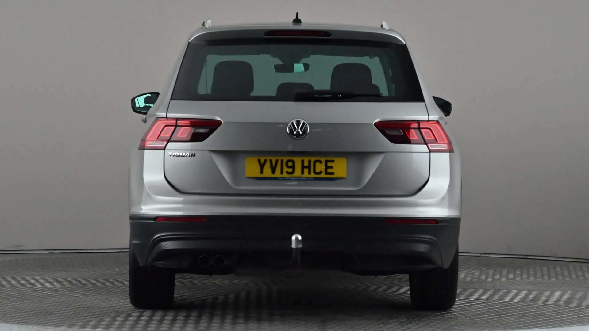2019 VOLKSWAGEN TIGUAN 2019 VOLKSWAGEN TIGUAN