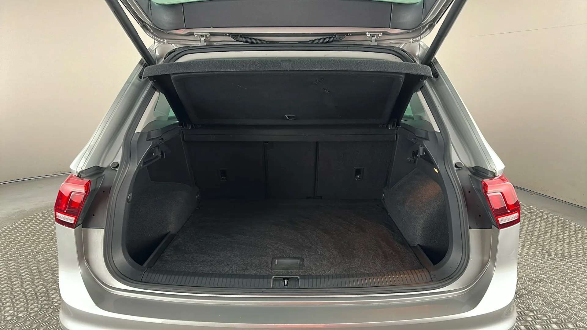 2019 VOLKSWAGEN TIGUAN 2019 VOLKSWAGEN TIGUAN