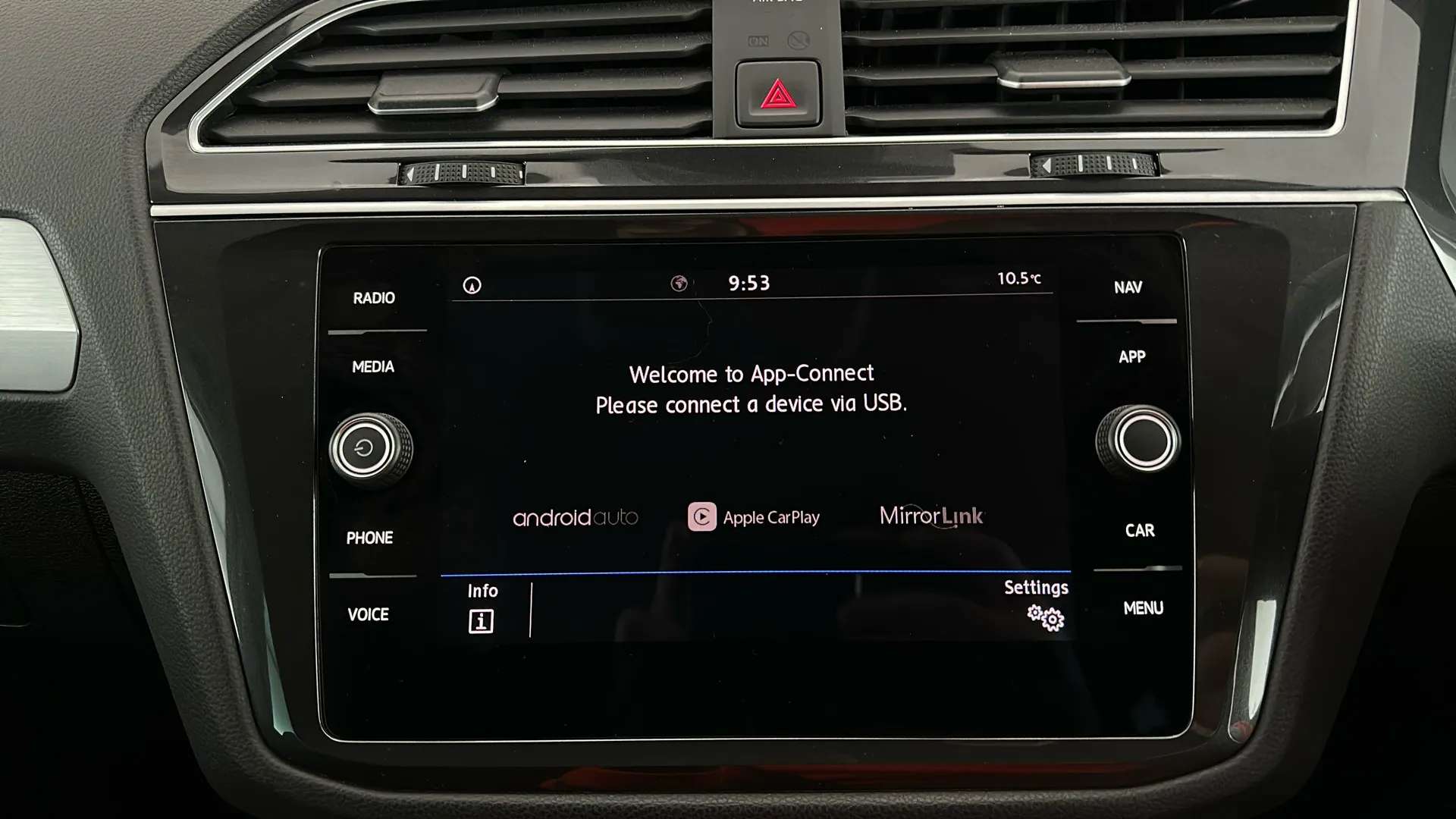 2019 VOLKSWAGEN TIGUAN 2019 VOLKSWAGEN TIGUAN