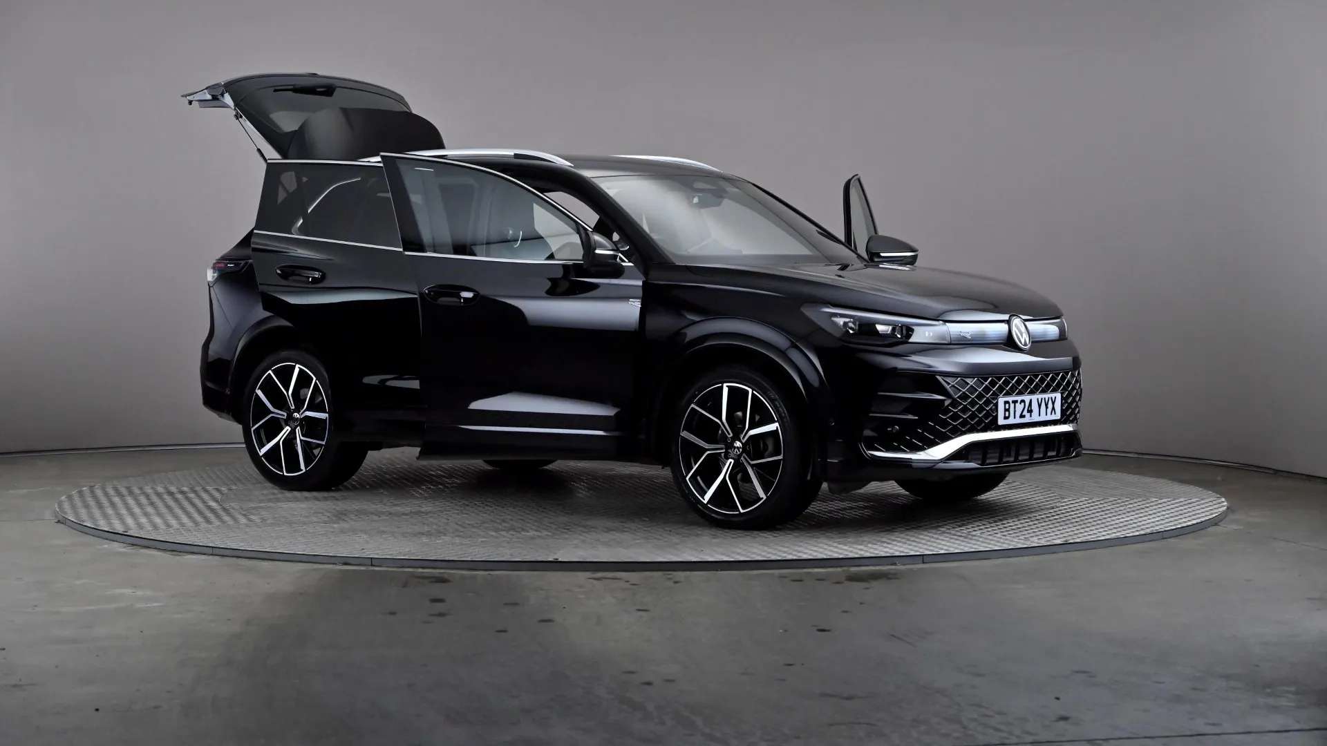 2024 VOLKSWAGEN TIGUAN 2024 VOLKSWAGEN TIGUAN