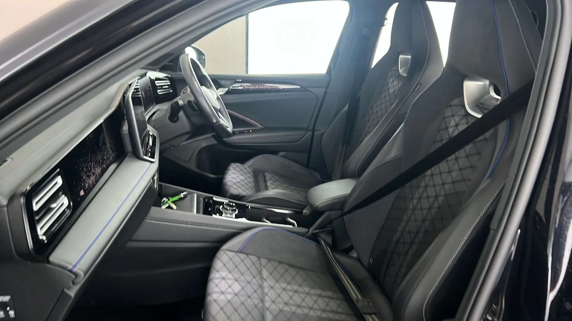 2024 VOLKSWAGEN TIGUAN 2024 VOLKSWAGEN TIGUAN