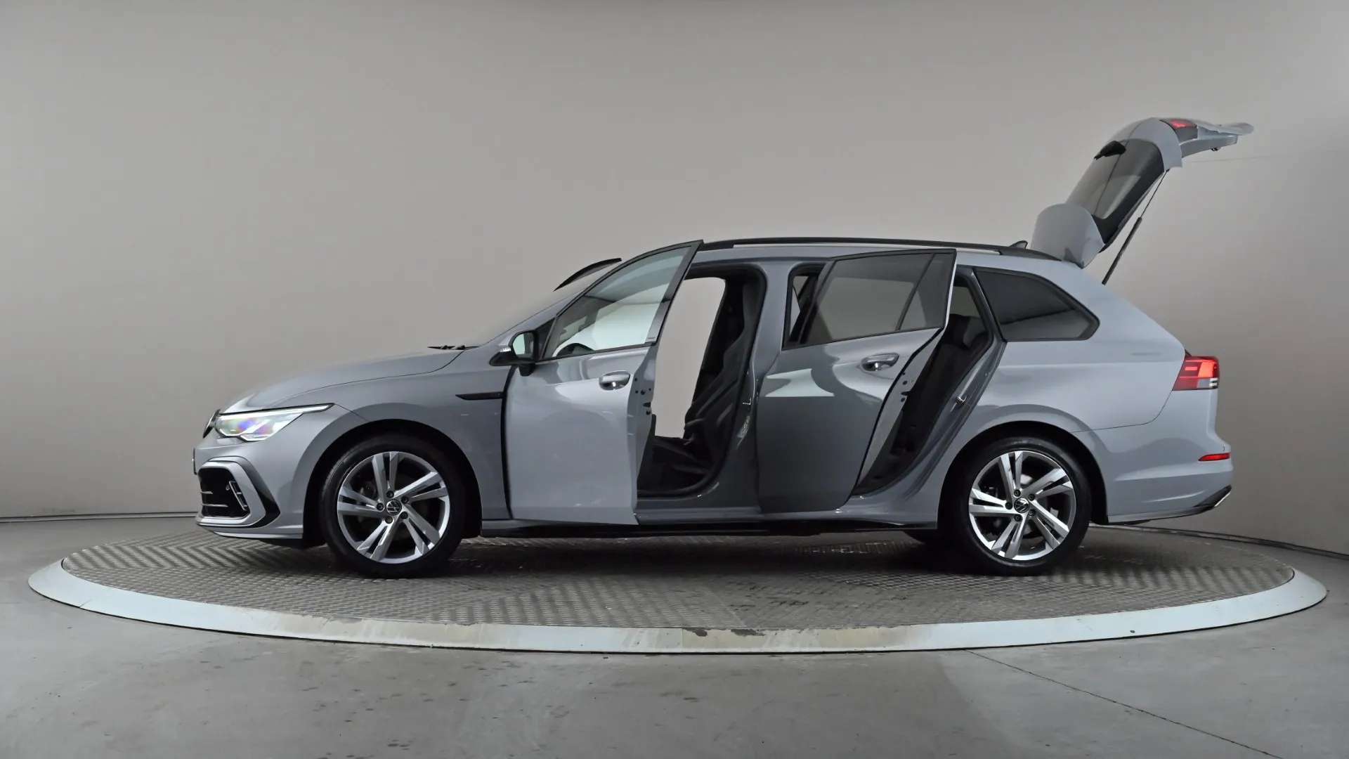 2022 VOLKSWAGEN GOLF 2022 VOLKSWAGEN GOLF