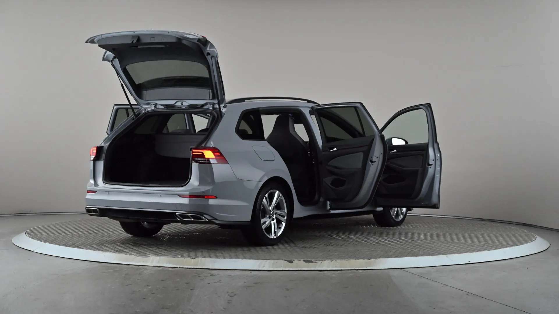 2022 VOLKSWAGEN GOLF 2022 VOLKSWAGEN GOLF