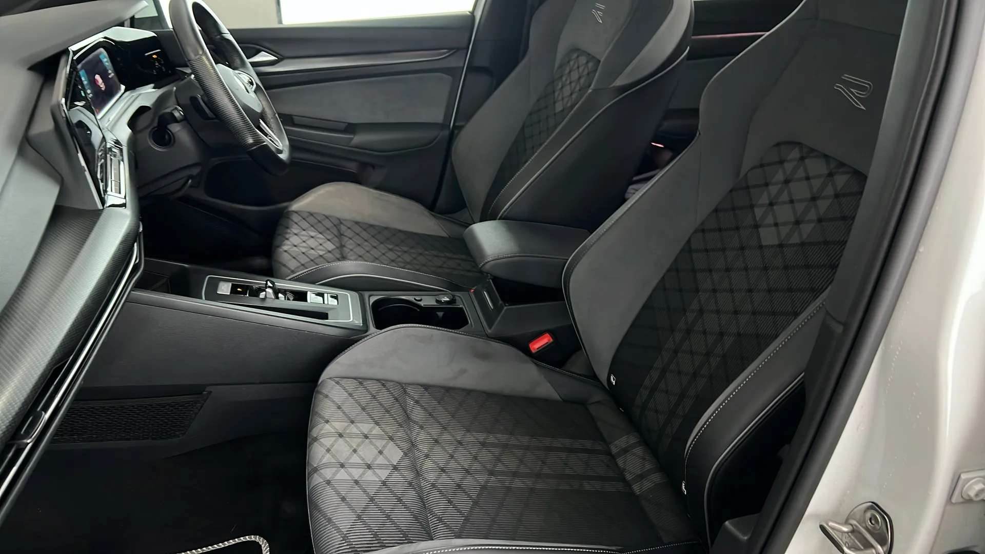 2020 VOLKSWAGEN GOLF 2020 VOLKSWAGEN GOLF