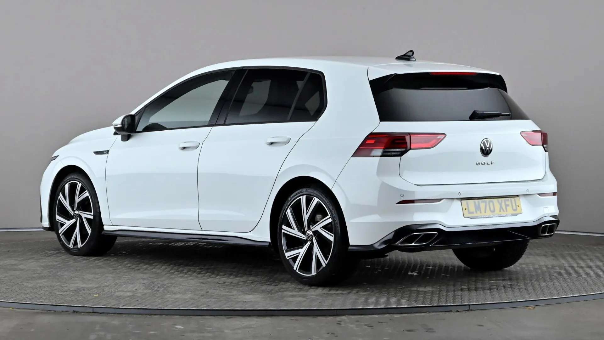 A 2020 VOLKSWAGEN GOLF 2.0 TDI 150 R-Line DSG A 2020 VOLKSWAGEN GOLF 2.0 TDI 150 R-Line DSG