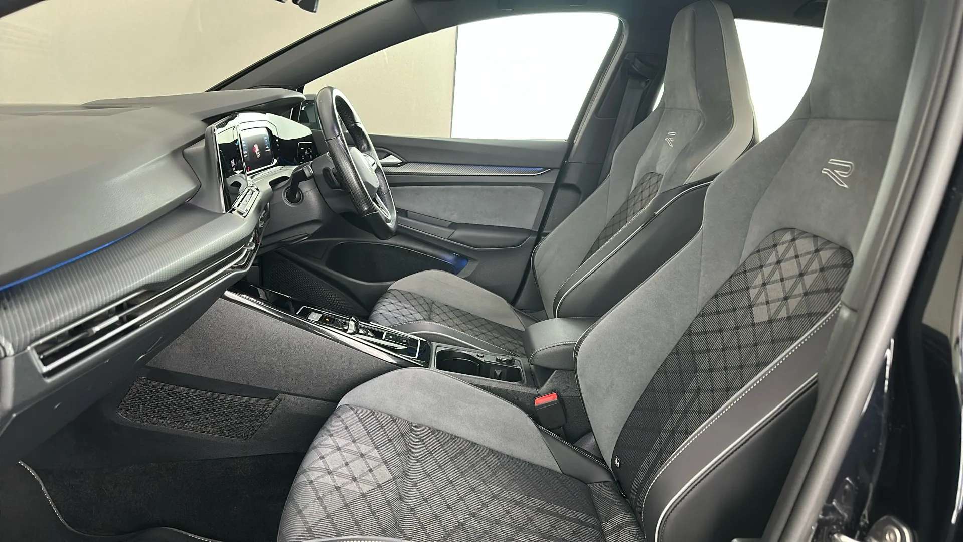 2023 VOLKSWAGEN GOLF 2023 VOLKSWAGEN GOLF