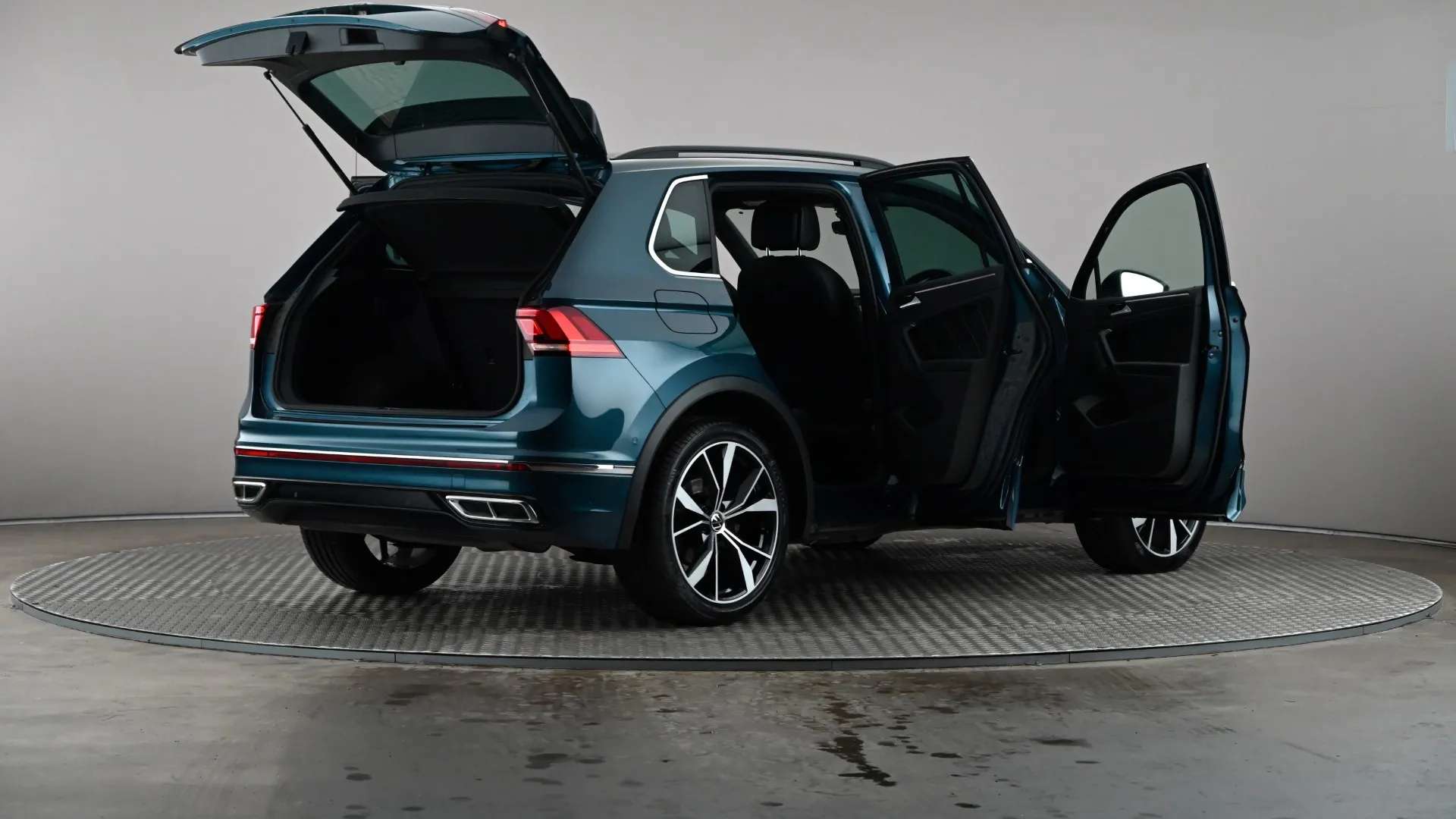 2022 VOLKSWAGEN TIGUAN 2022 VOLKSWAGEN TIGUAN