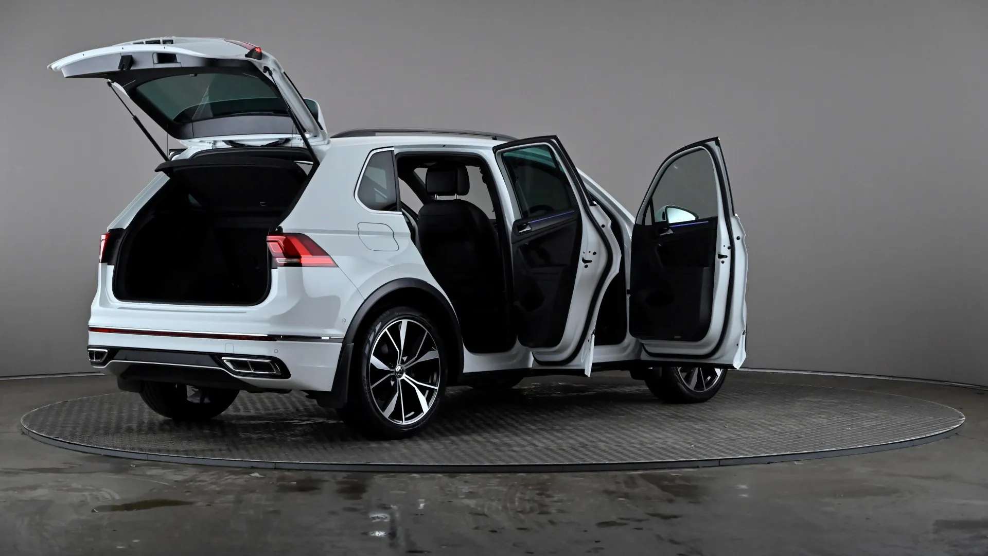 2021 VOLKSWAGEN TIGUAN 2021 VOLKSWAGEN TIGUAN