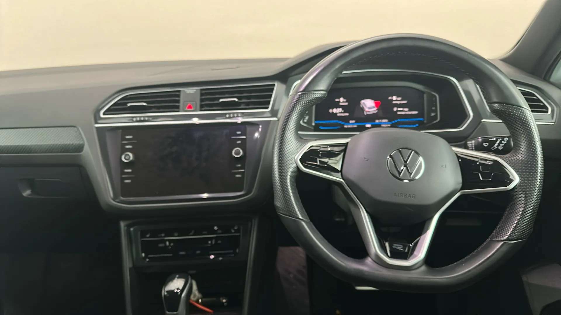 2023 VOLKSWAGEN TIGUAN 2023 VOLKSWAGEN TIGUAN