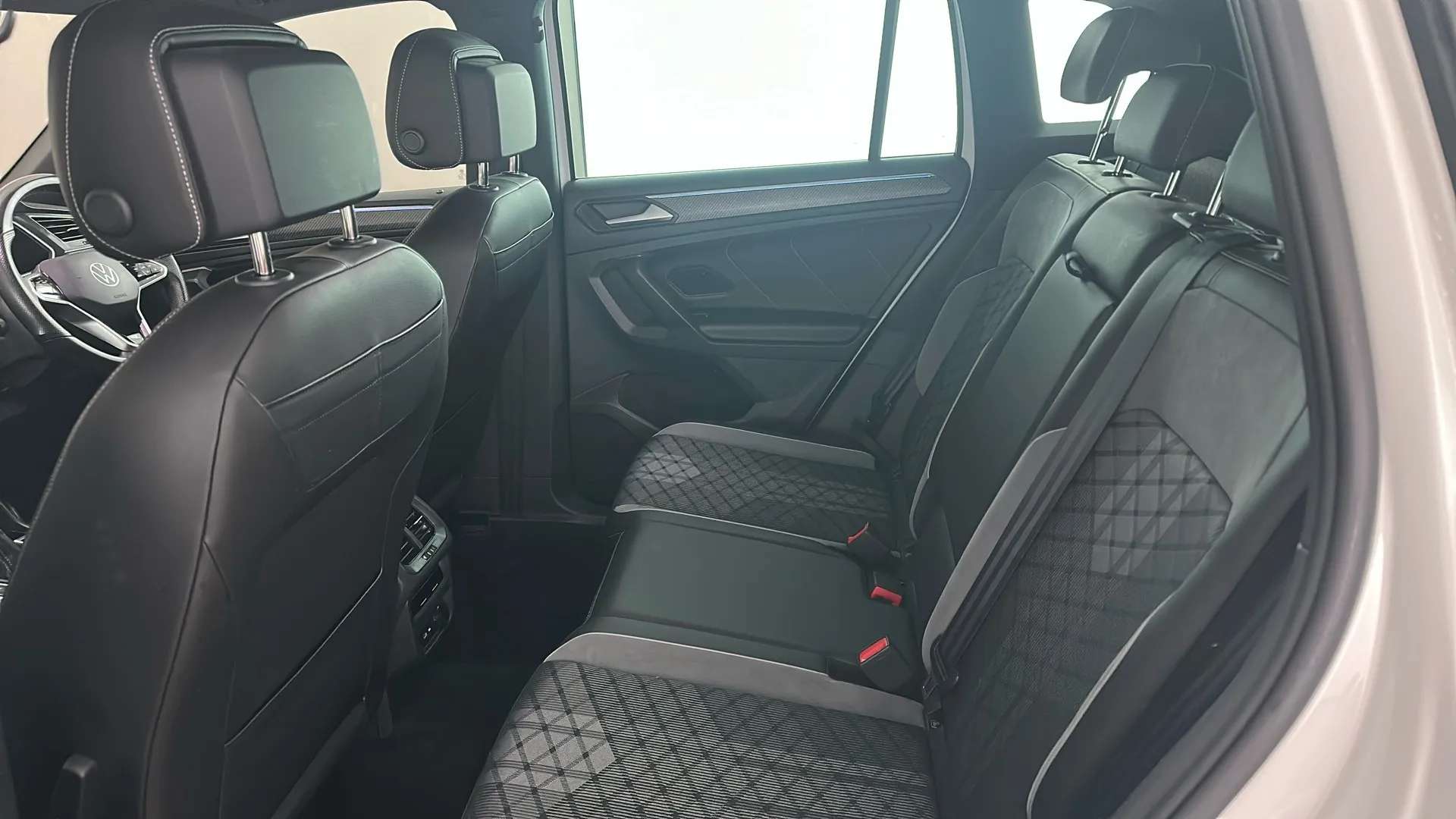 2023 VOLKSWAGEN TIGUAN 2023 VOLKSWAGEN TIGUAN