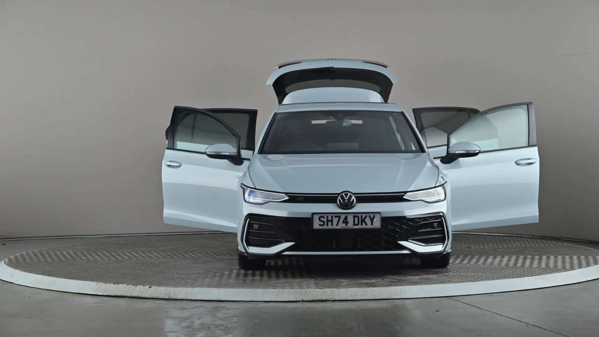 2024 VOLKSWAGEN GOLF 2024 VOLKSWAGEN GOLF