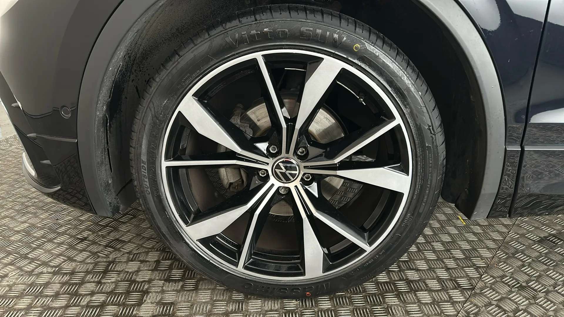 2021 VOLKSWAGEN TIGUAN 2021 VOLKSWAGEN TIGUAN