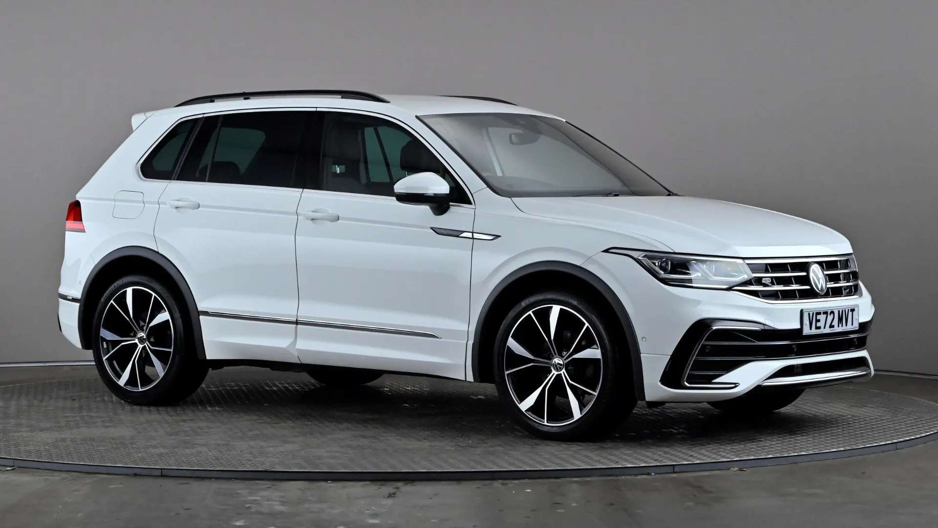 A 2023 VOLKSWAGEN TIGUAN 1.5 TSI 150 R-Line DSG A 2023 VOLKSWAGEN TIGUAN 1.5 TSI 150 R-Line DSG