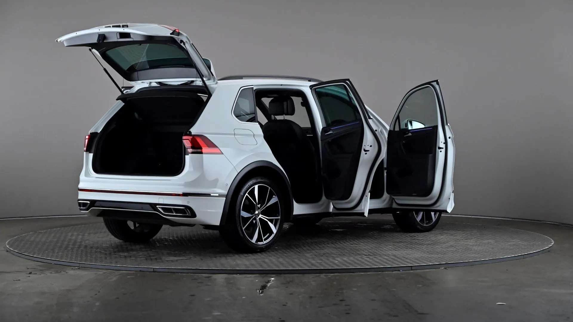 2023 VOLKSWAGEN TIGUAN 2023 VOLKSWAGEN TIGUAN