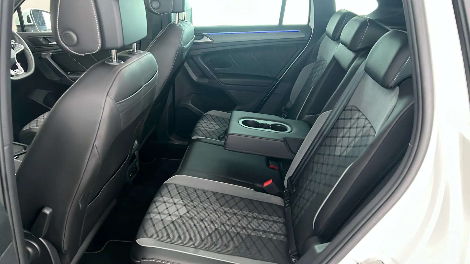 2023 VOLKSWAGEN TIGUAN 2023 VOLKSWAGEN TIGUAN