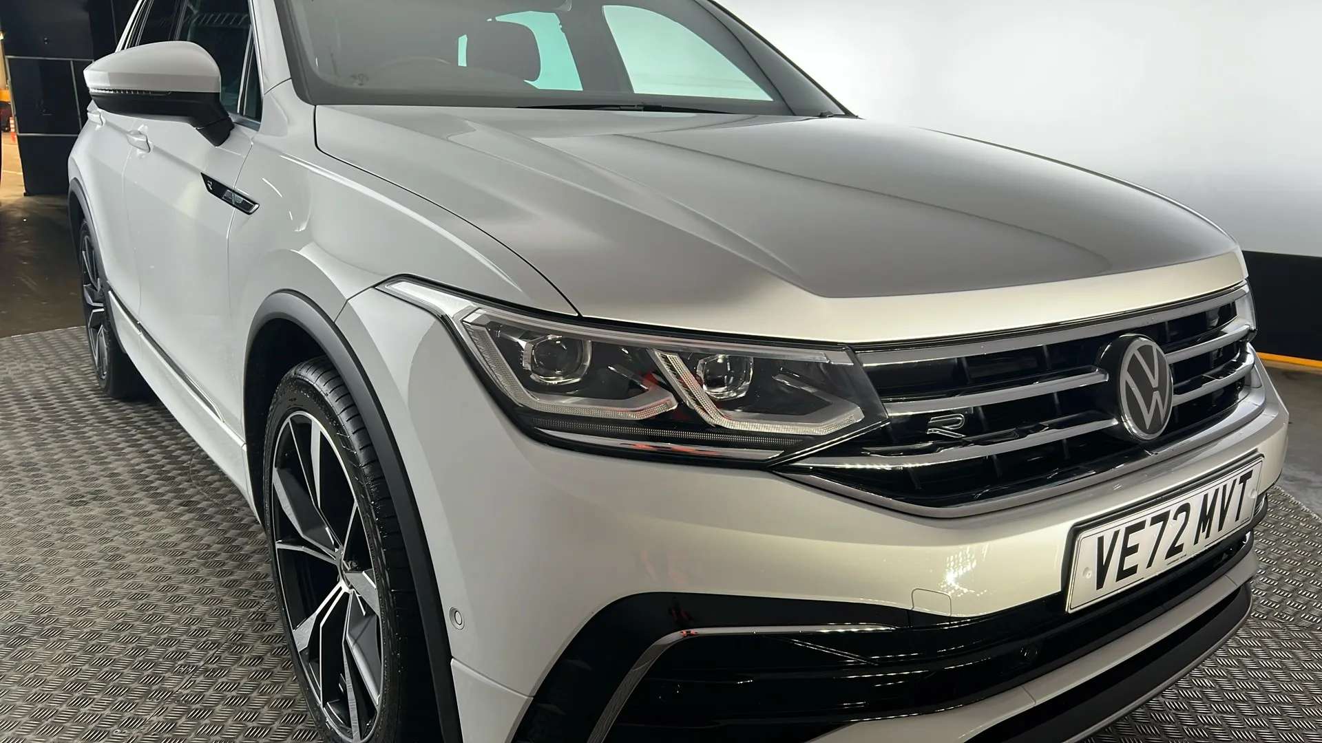 2023 VOLKSWAGEN TIGUAN 2023 VOLKSWAGEN TIGUAN