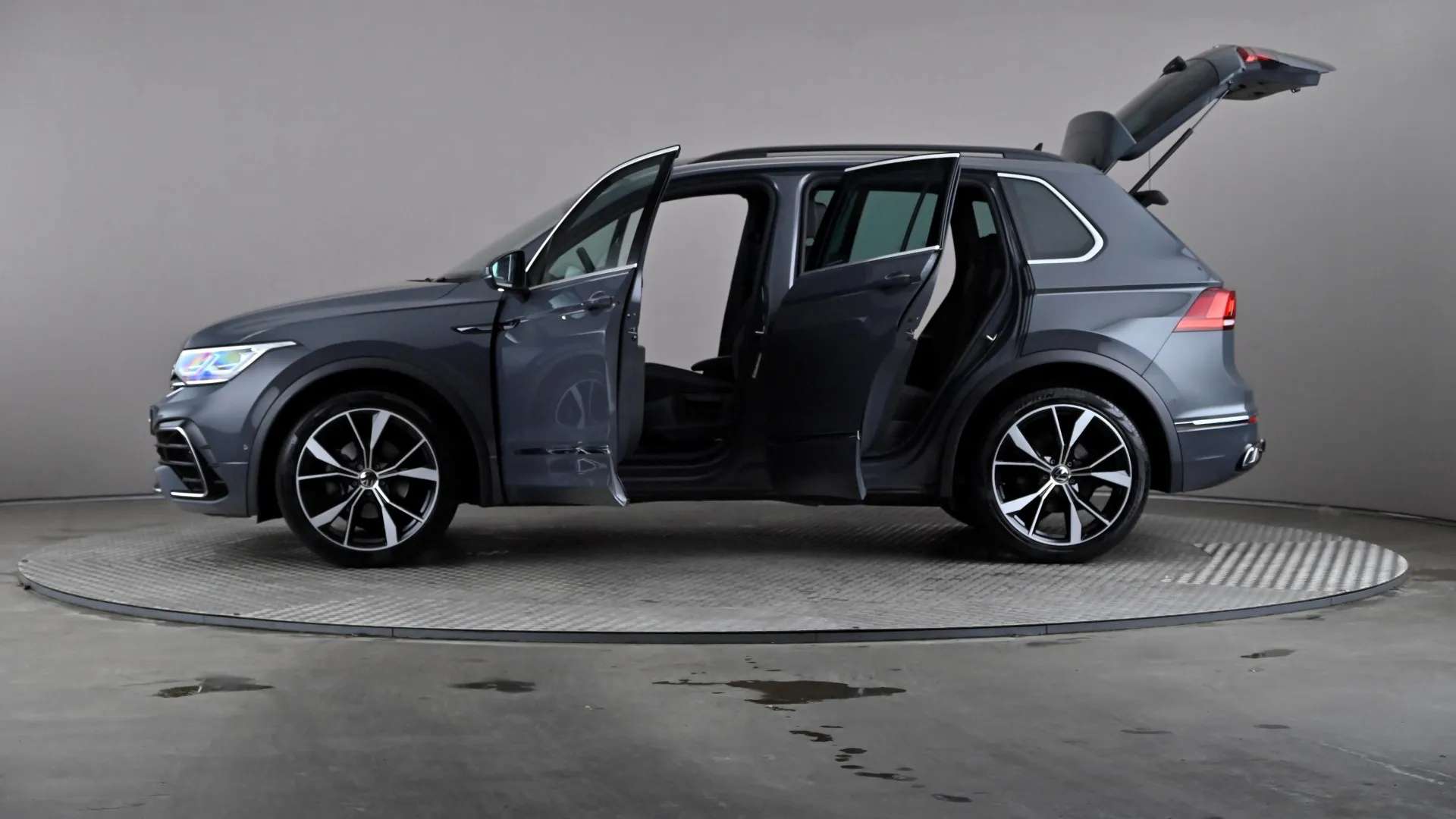 2023 VOLKSWAGEN TIGUAN 2023 VOLKSWAGEN TIGUAN