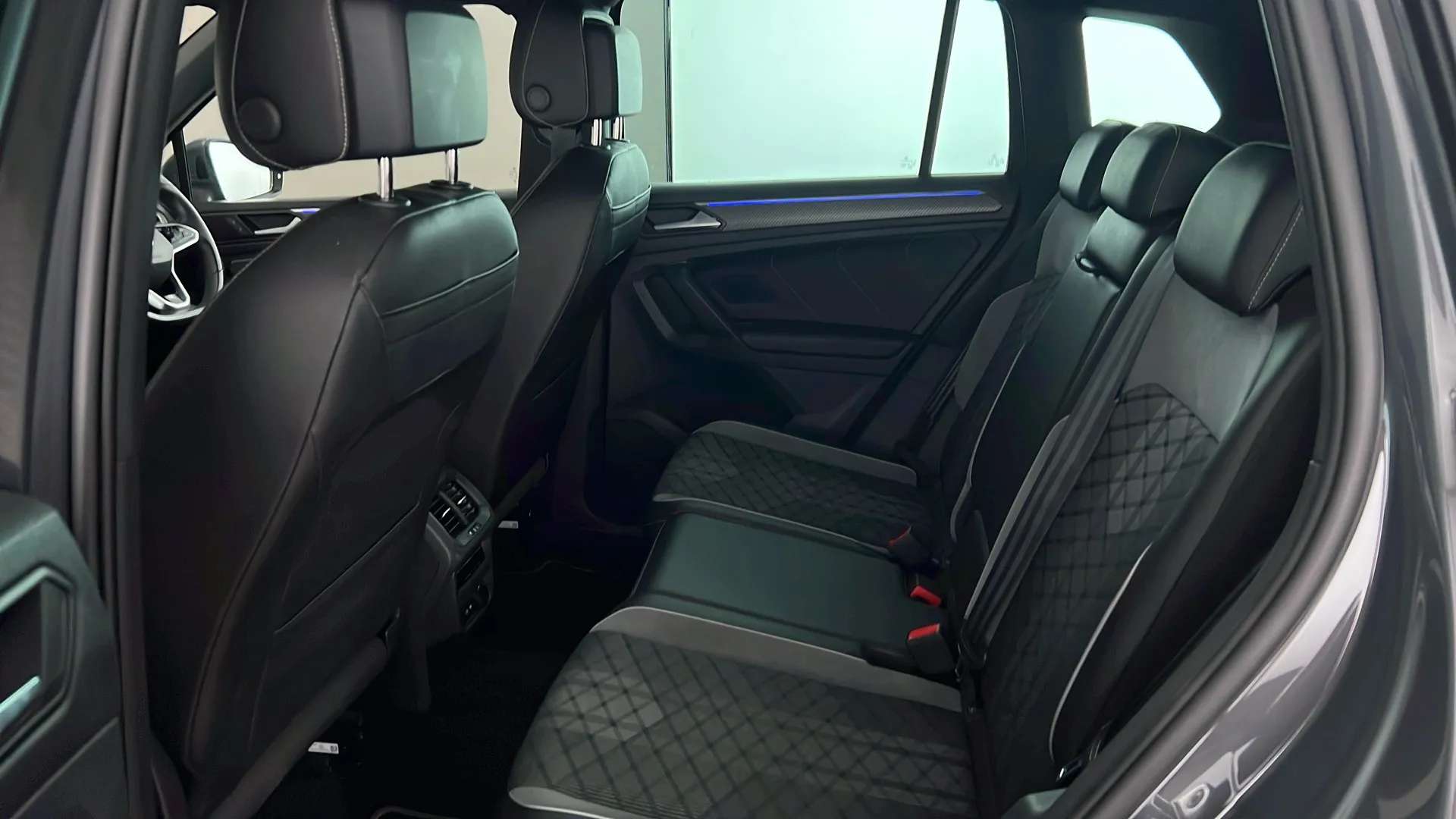 2023 VOLKSWAGEN TIGUAN 2023 VOLKSWAGEN TIGUAN