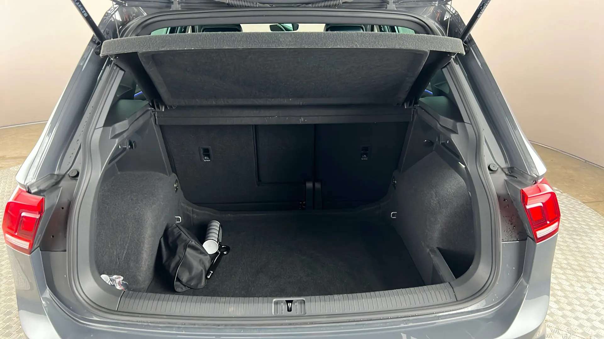 2023 VOLKSWAGEN TIGUAN 2023 VOLKSWAGEN TIGUAN