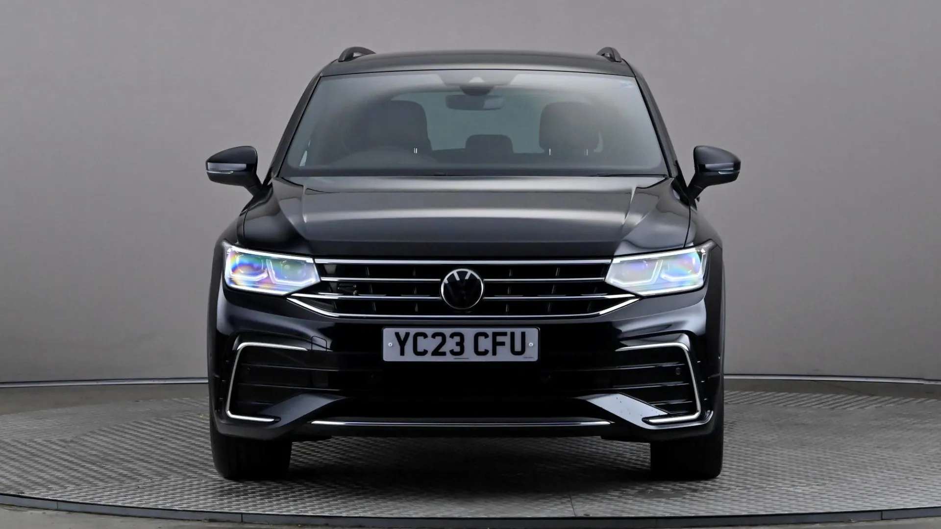 A 2023 VOLKSWAGEN TIGUAN 1.5 TSI 150 R-Line DSG A 2023 VOLKSWAGEN TIGUAN 1.5 TSI 150 R-Line DSG