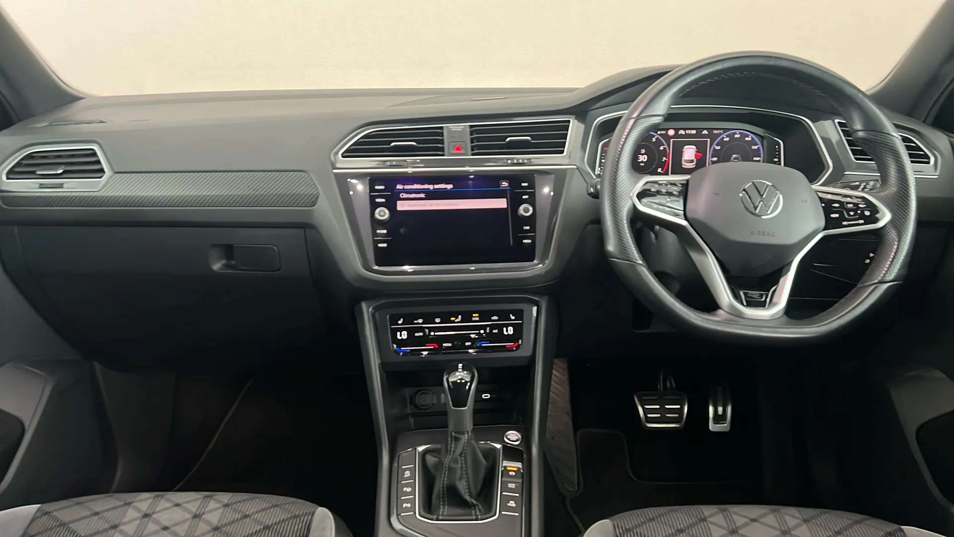 2023 VOLKSWAGEN TIGUAN 2023 VOLKSWAGEN TIGUAN