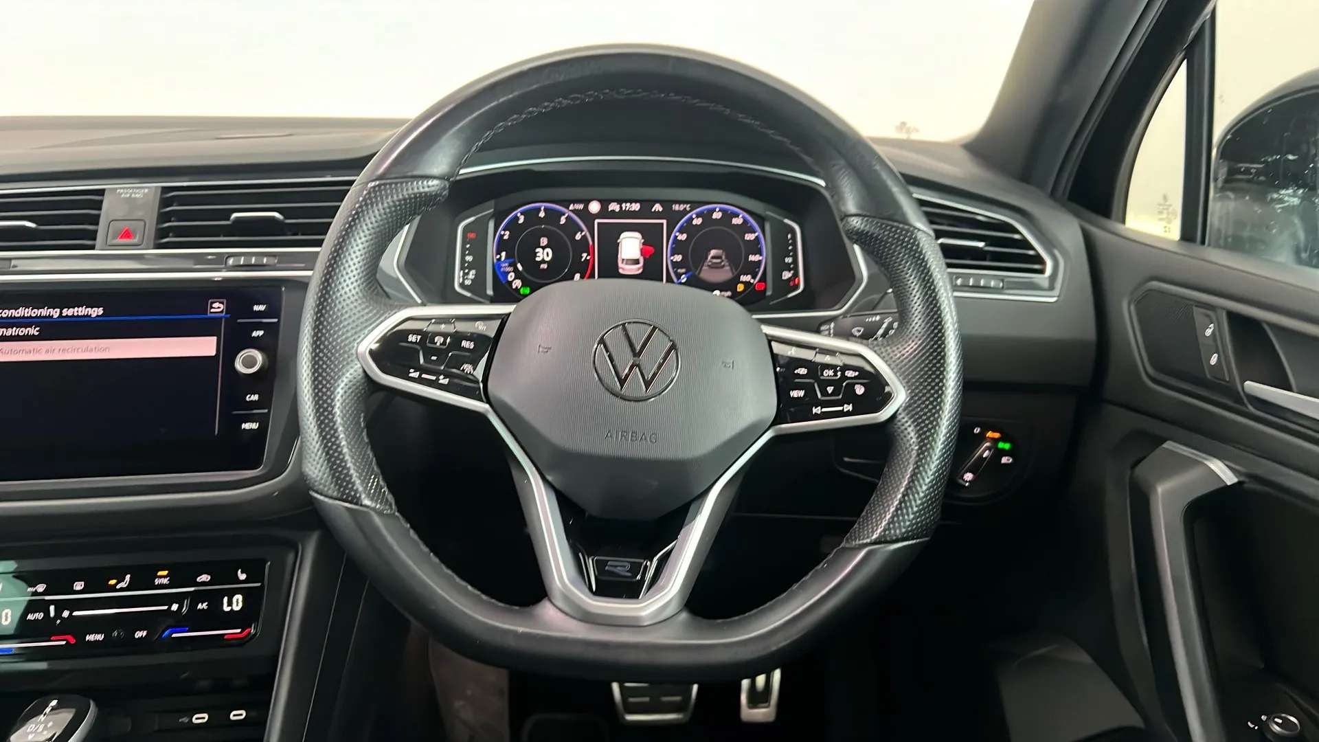 2023 VOLKSWAGEN TIGUAN 2023 VOLKSWAGEN TIGUAN