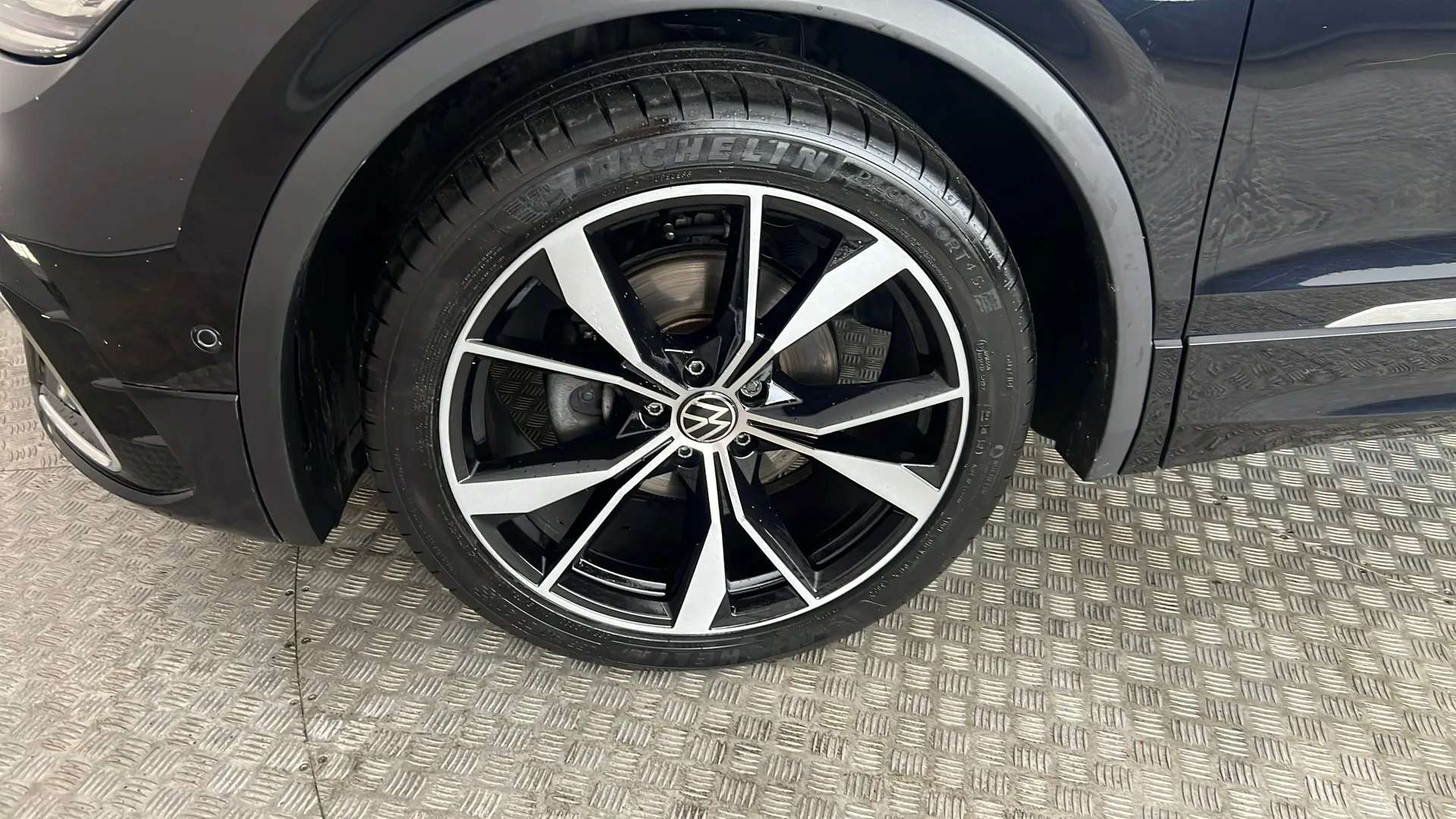 2023 VOLKSWAGEN TIGUAN 2023 VOLKSWAGEN TIGUAN