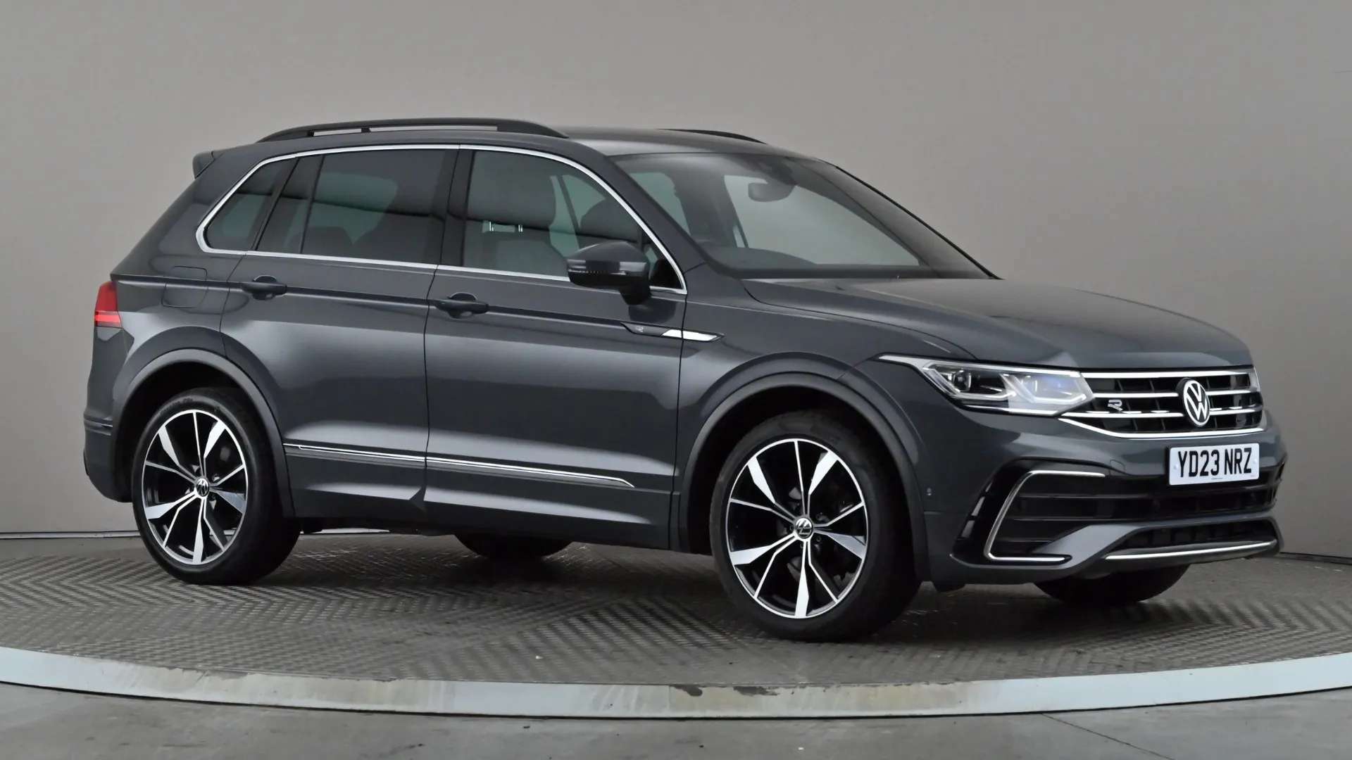A 2023 VOLKSWAGEN TIGUAN 1.5 TSI 150 R-Line DSG A 2023 VOLKSWAGEN TIGUAN 1.5 TSI 150 R-Line DSG