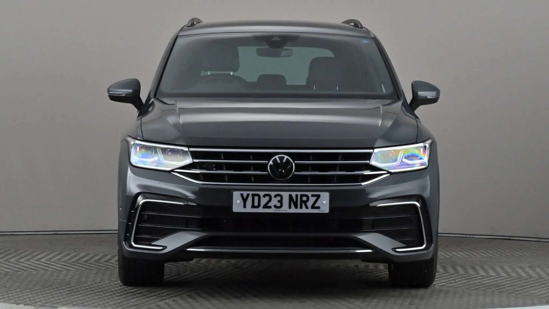 A 2023 VOLKSWAGEN TIGUAN 1.5 TSI 150 R-Line DSG A 2023 VOLKSWAGEN TIGUAN 1.5 TSI 150 R-Line DSG