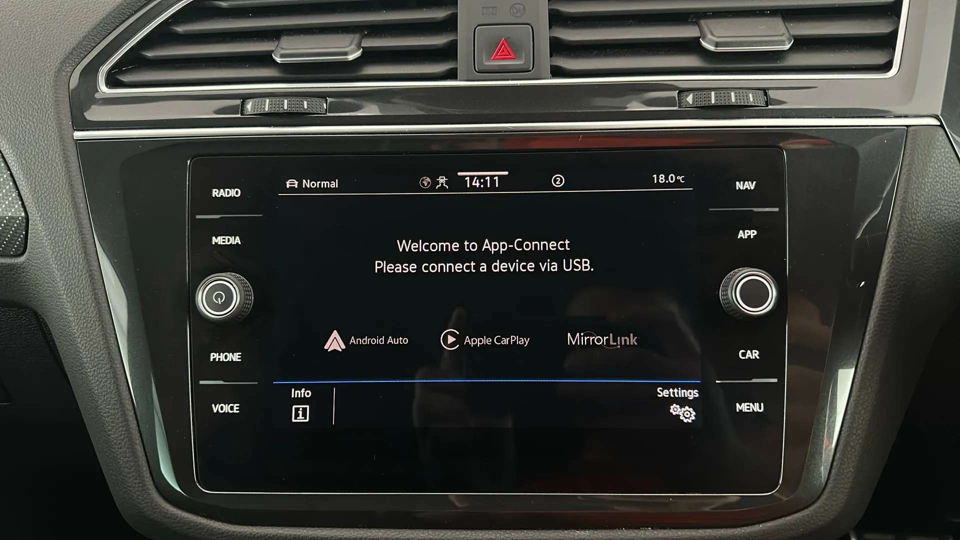 2023 VOLKSWAGEN TIGUAN 2023 VOLKSWAGEN TIGUAN