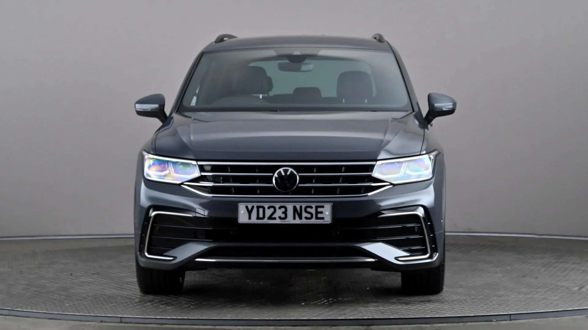 A 2023 VOLKSWAGEN TIGUAN 1.5 TSI 150 R-Line DSG A 2023 VOLKSWAGEN TIGUAN 1.5 TSI 150 R-Line DSG