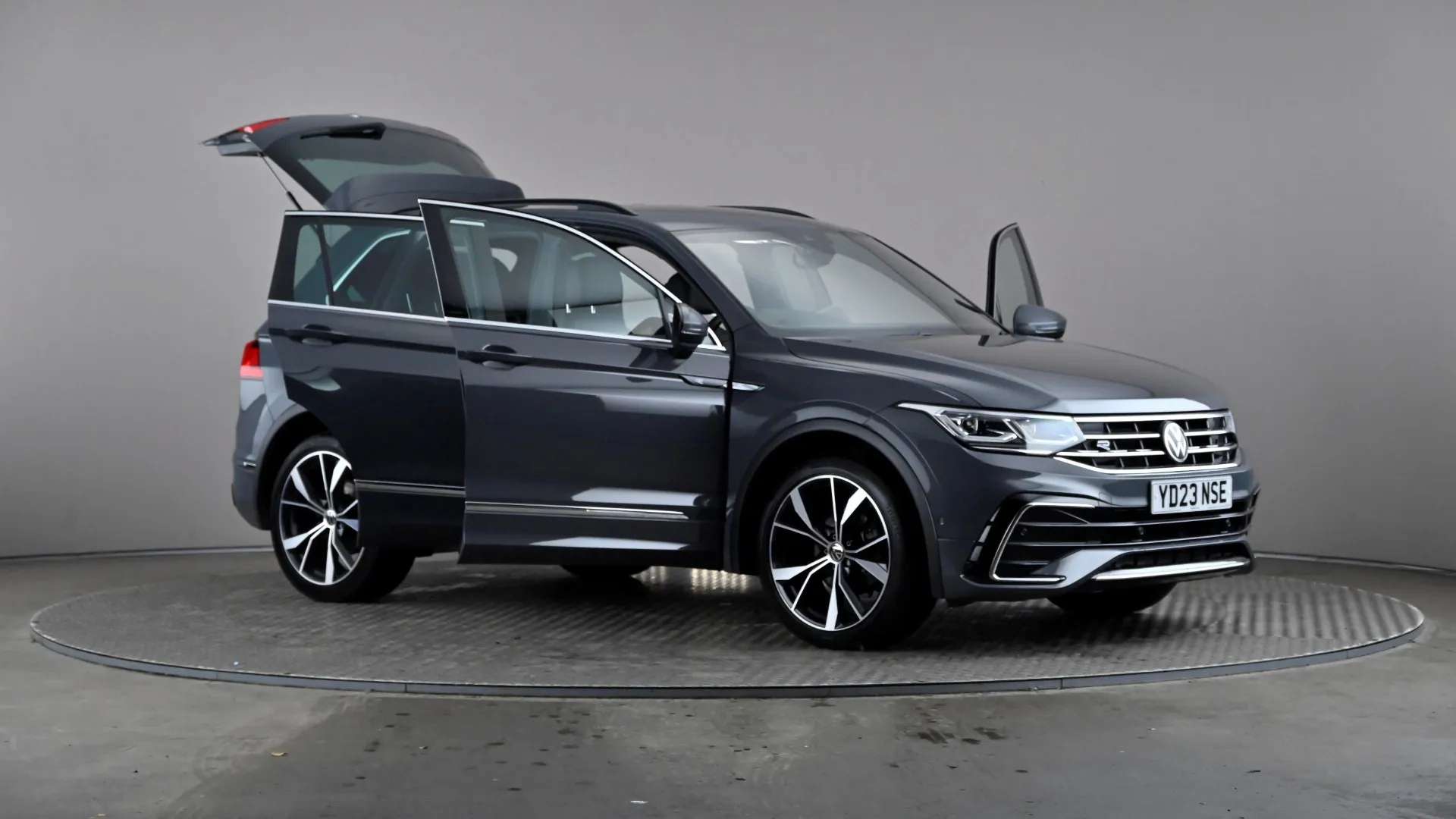 2023 VOLKSWAGEN TIGUAN 2023 VOLKSWAGEN TIGUAN