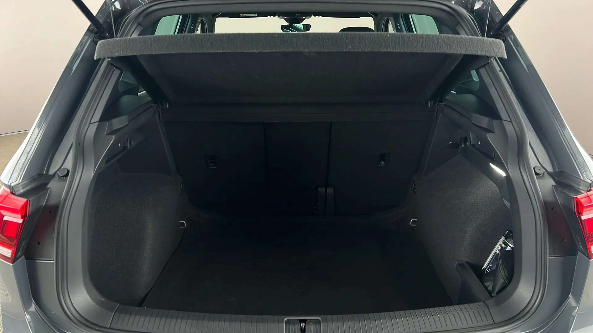 2023 VOLKSWAGEN TIGUAN 2023 VOLKSWAGEN TIGUAN