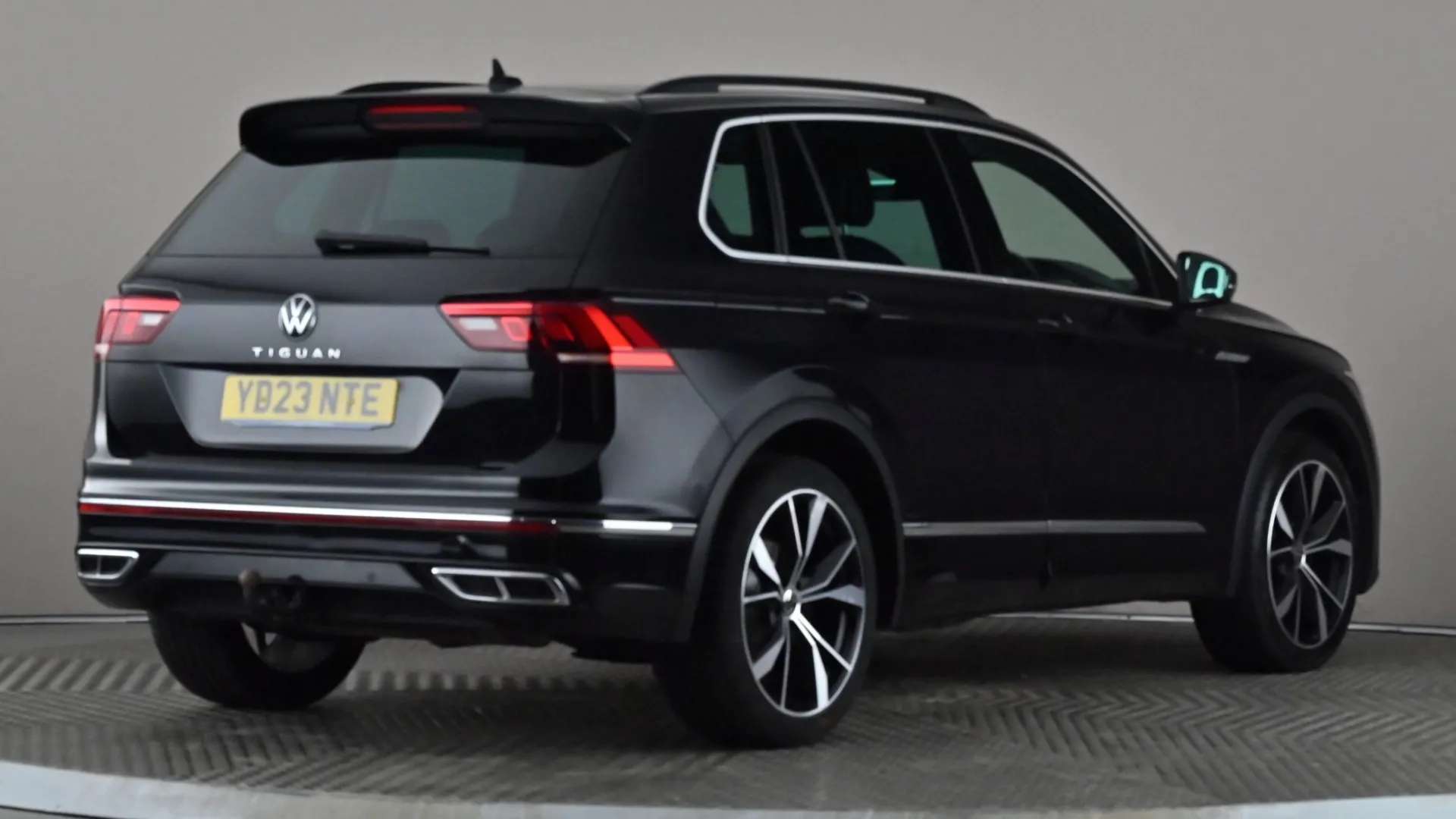 2023 VOLKSWAGEN TIGUAN 2023 VOLKSWAGEN TIGUAN
